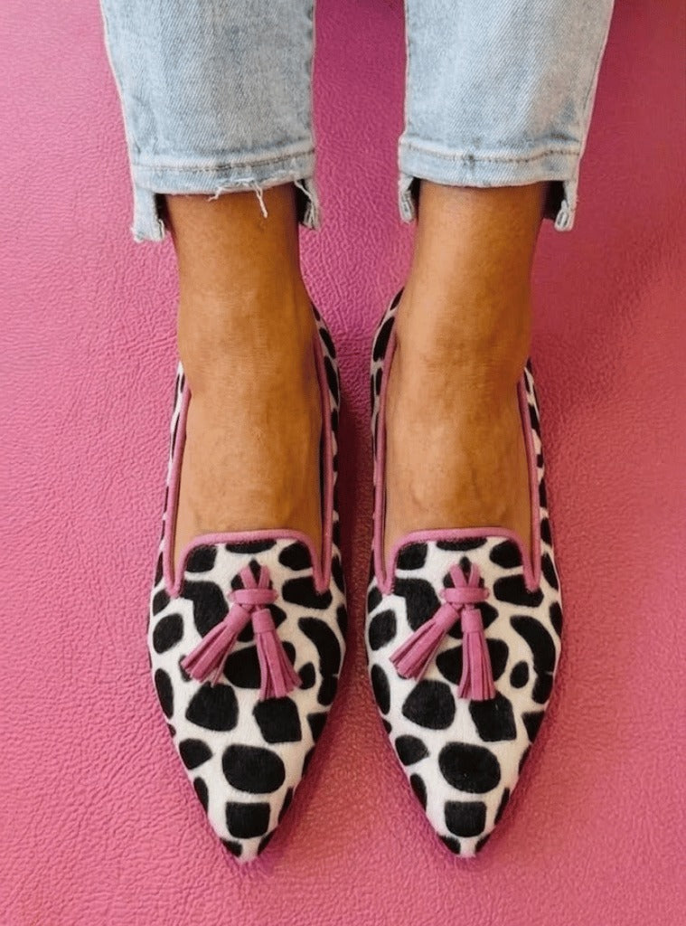 POINTED LOAFER WITH TASSELS