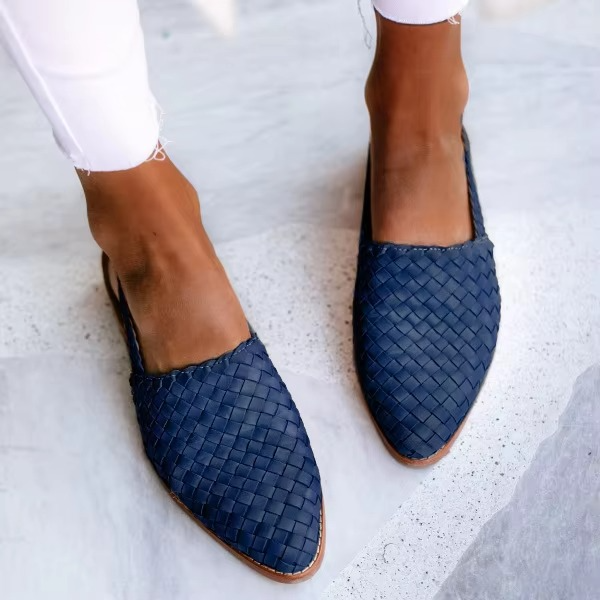 Pointed Toe Mule Sandals for Women with Adjustable Buckle Strap and Breathable Lining